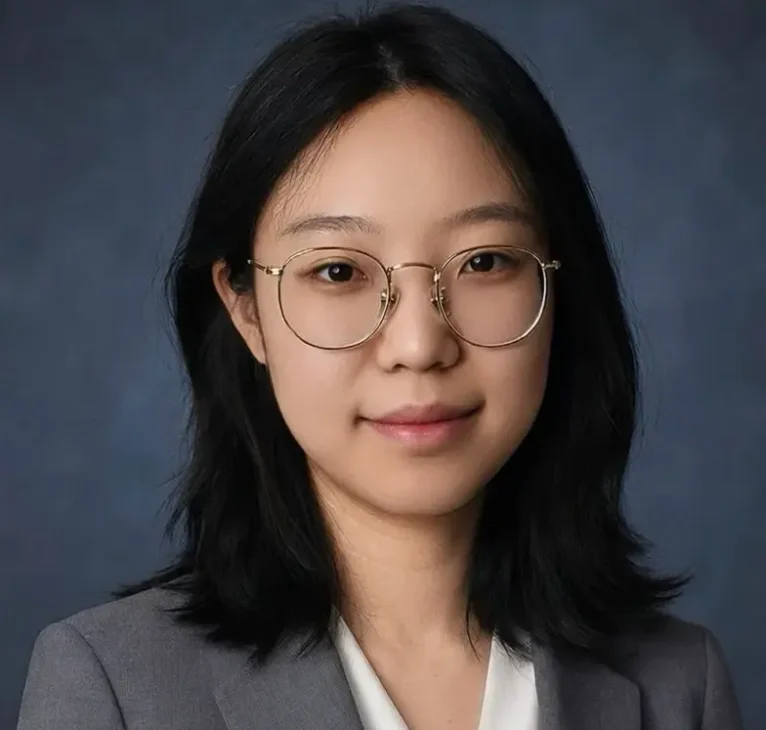 Xiaoqing_Linkedin_Headshot Xiaoqing_Linkedin_Headshot